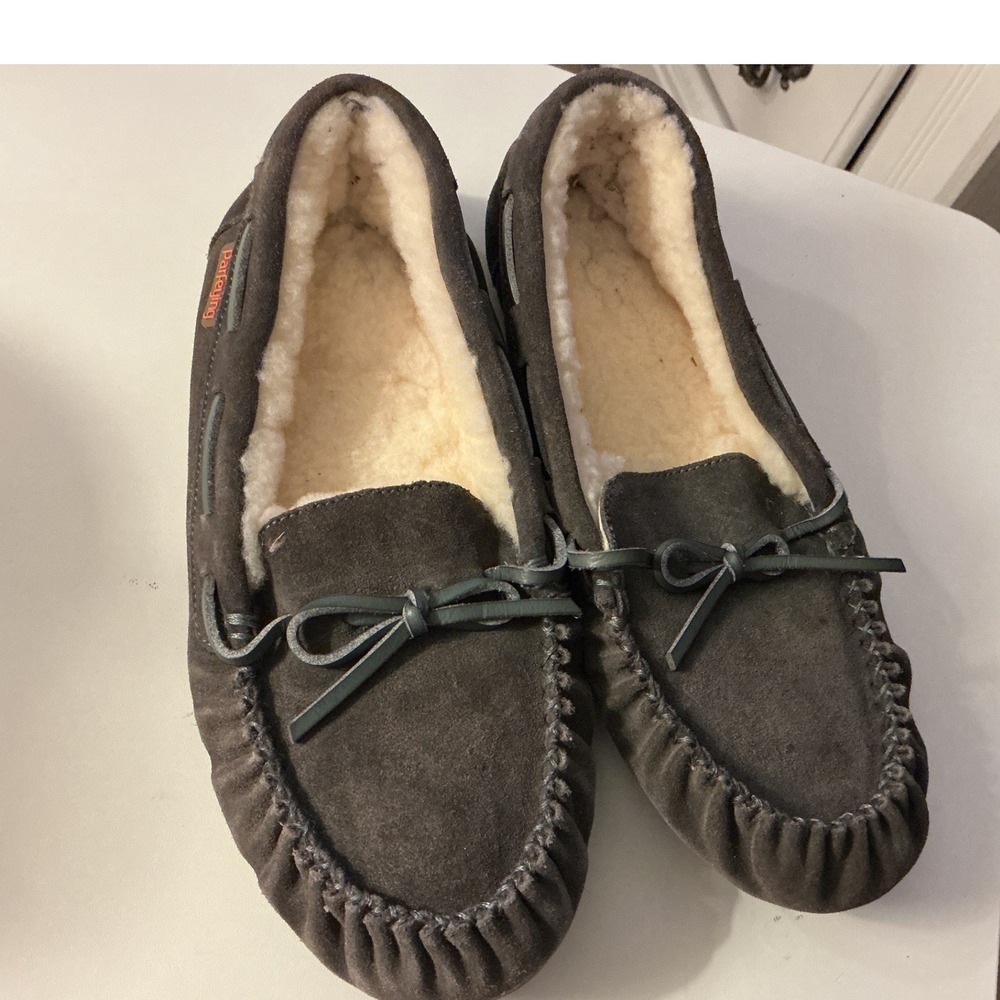 Parfeying Mens 7.5 Suede Moccasin Slippers Charcoal Grey Shearling Lined Shoes